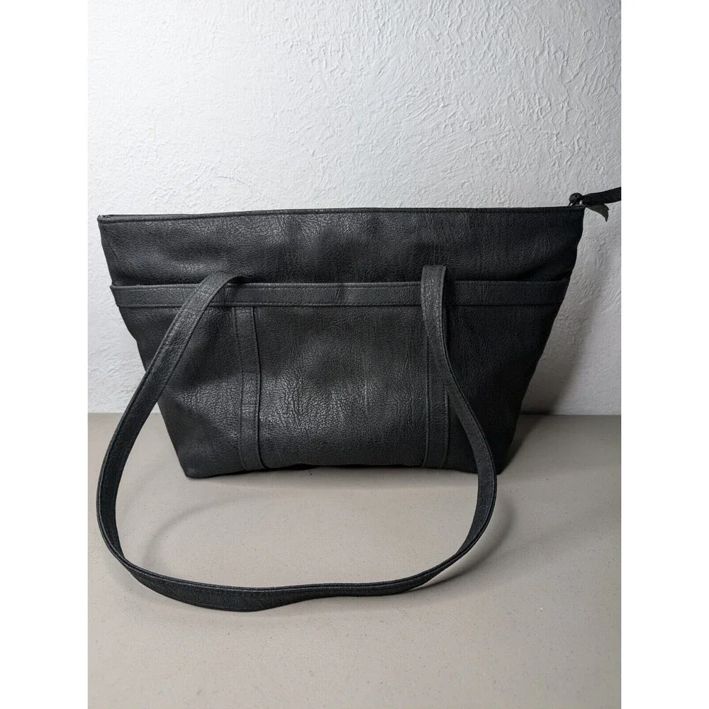 LaTique Black Faux Leather Marbled Shoulder Bag Tote Black Hardware Black Strap